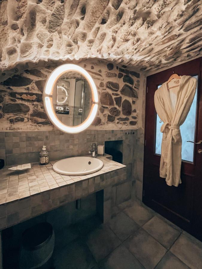 Talking Stones Bed & Breakfast Dolceacqua Exterior photo
